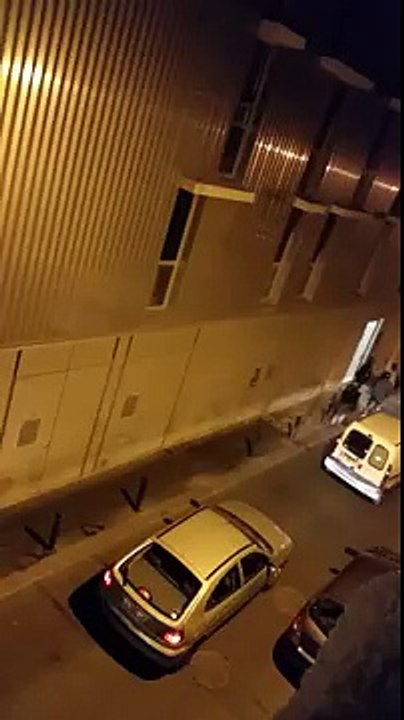 Enorme Bagarre à saint denis pres de PARIS