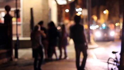 Ce DJ compose un titre d'après des sons de la rue !