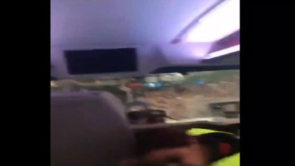 Des fans de West Ham attaquent le bus des joueurs de Manchester United