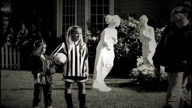 Un remix triste du single all star mixé avec the sound of silence - Gros mash up!