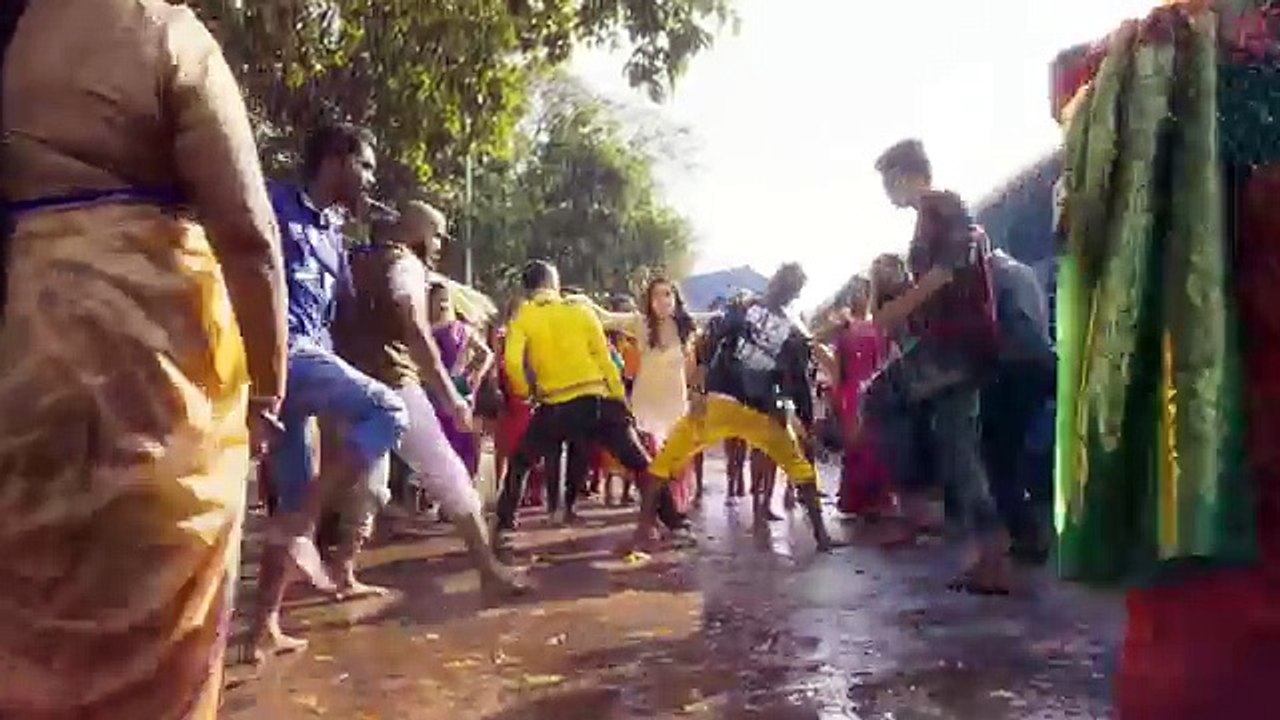 Cham Cham LYRICAL Video - BAAGHI - Tiger Shroff, Shraddha Kapoor - Meet Bros, Monali Thakur