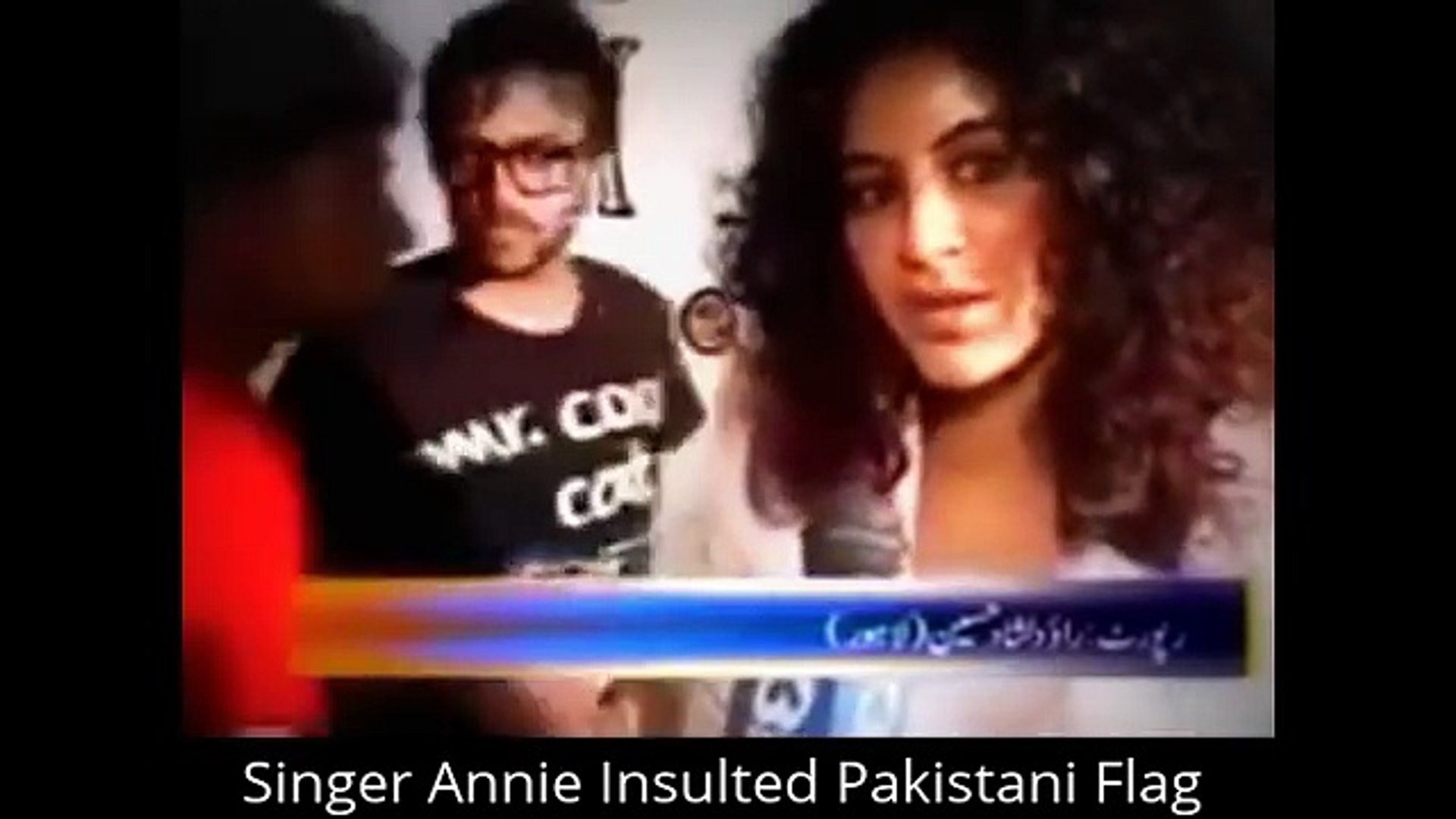 Singer Annie Insulted Pakistani Flag Must Watch Top Funny Videos Top Prank Videos