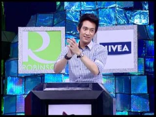 5 มหานิยม ทีมฟุตบอล Euro2012 OA090655 03/04