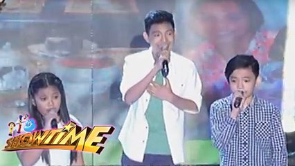 It's Showtime: The Voice Kids sing for Mothers