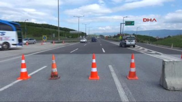 Bolu - Tem'in Bolu Dağı Tüneli Çıkışı Ulaşıma Kapatıldı