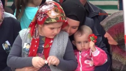 Edirne - Şehit Çocuğun Anne Tesellisi Yürek Dağladı