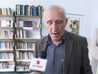 Lajme - Pasurohet me libra të rinjë biblioteka e shkollës Zekeria Rexha