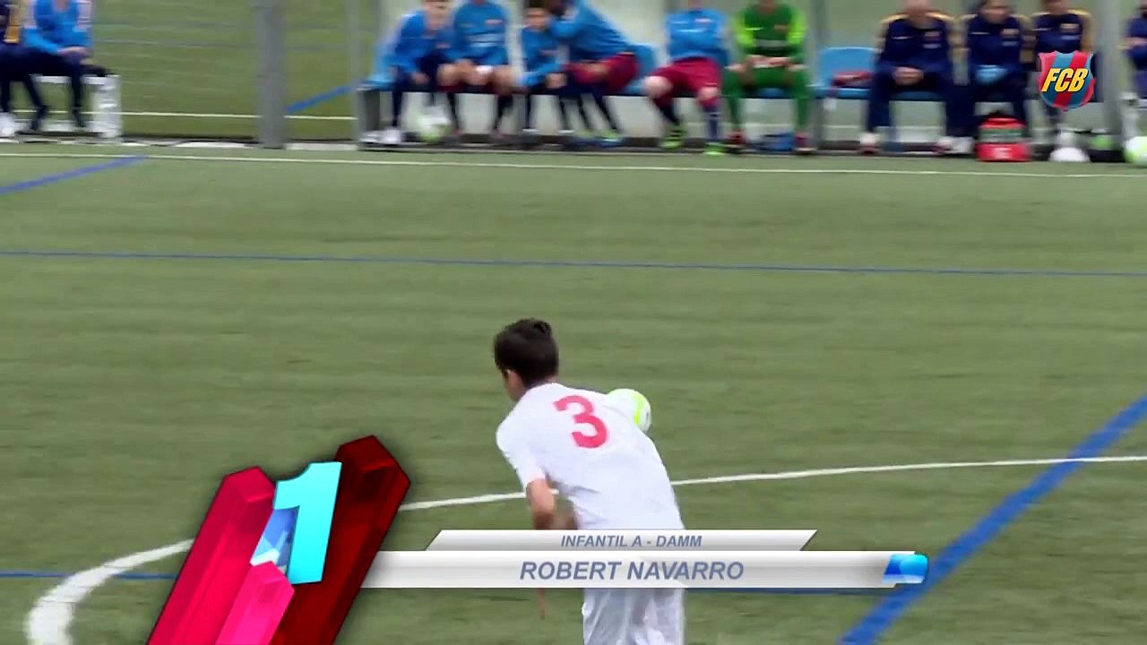 Zap Foot du 11 mai: le geste de Zlatan, les 2 plus beaux buts de La Masia cette semaine, le bus de Man. United attaqué par les fans de West Ham etc.