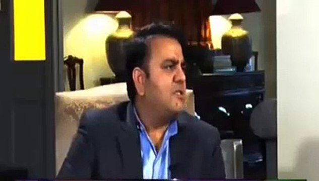 Watch What Imran Khan reply on Qandeel Baloch And Ainee Khan Incident