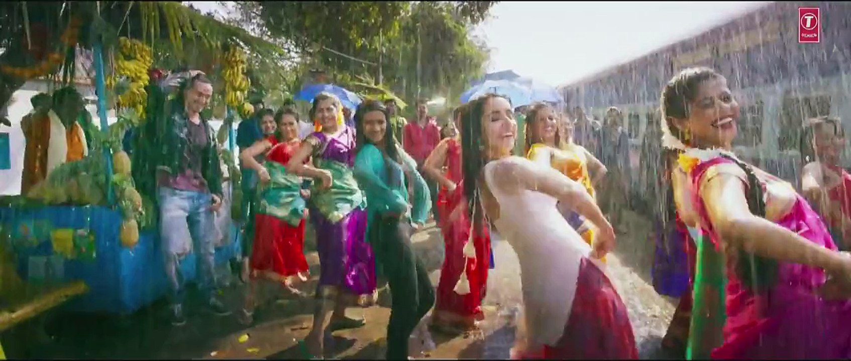 Cham Cham Full Video - BAAGHI - Tiger Shroff, Shraddha Kapoor- Meet Bros, Monali Thakur- Sabbir Khan