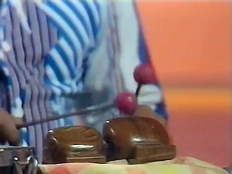 Talat Mahmood Live - Jalte Hain Jiske Liye