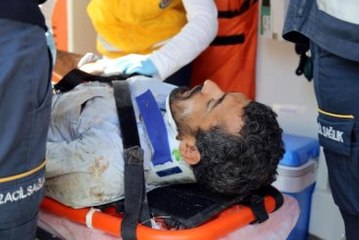 Kanala Boru Yerleştiren İşçi Toprağa Gömüldü