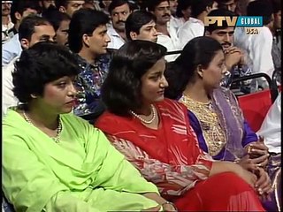 AKHIYAN UDEEK DIYAN BY NUSRAT FATEH ALI KHAN