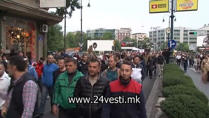 SVETLE PROTESTI SARENA REVOLUCIJA  11 5