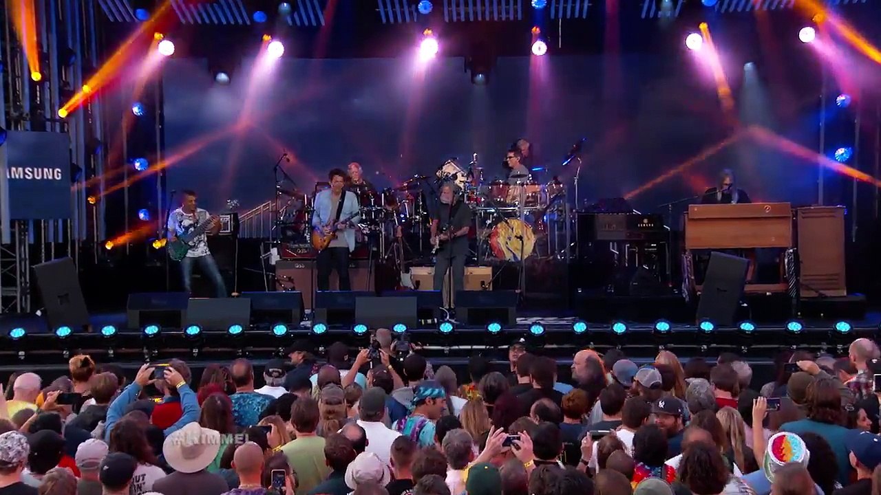 Dead & Company Performs Not Fade Away