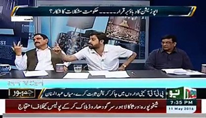 Bannu k jalsay mein Nawaz Sharif aur Fazal-ur-Rehman bilkul Mastana aur Babbu Bral lag rhay thay