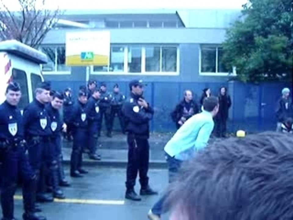 03-30 - Brigade Activiste des Clowns (2)