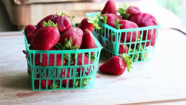 Strawberry Ice Cream Fast & Easy Strawberry Ice Cream - Eggless Ice Cream Recipe