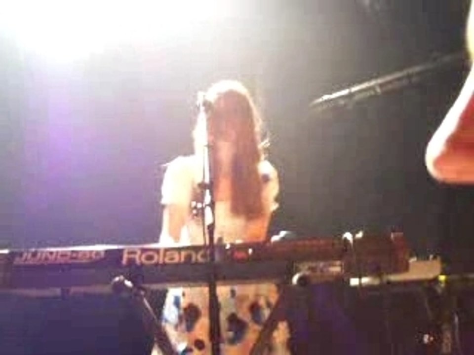 Au Revoir Simone @ Paris (Trabendo) Night Majestic