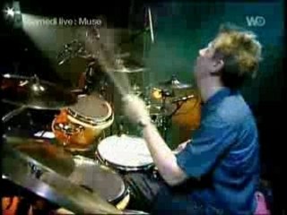 9 - Showbiz live muse Astoria 2000