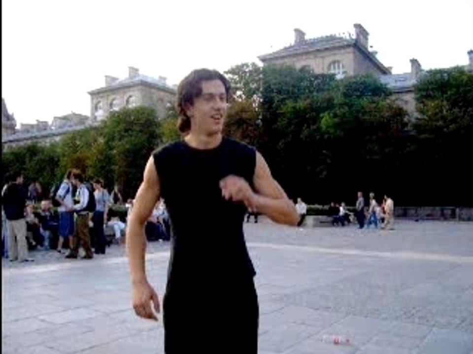Guigui Salto Paris