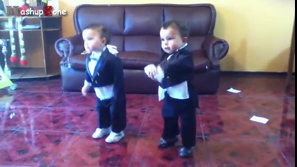 Funny Twin Babies Dancing Compilation 2015