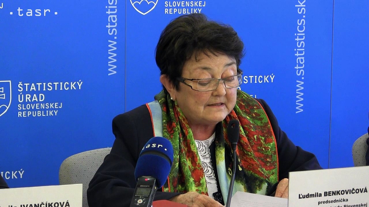 ŠÚ SR: Najvyššie riziko chudoby je u nezamestnaných a domácností s tromi a viac závislými deťmi