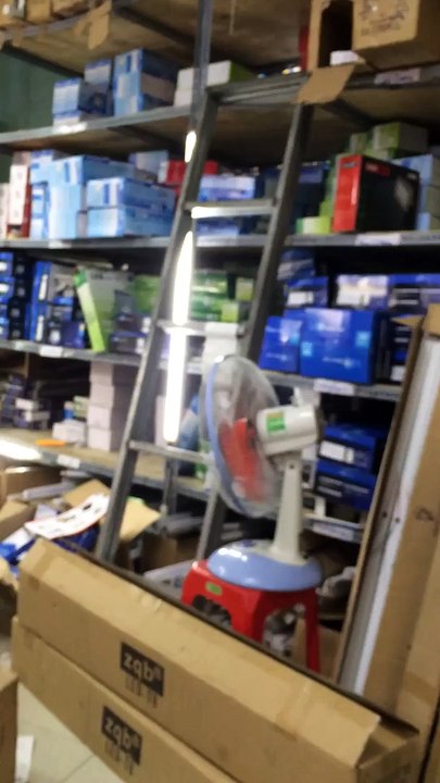 Chuyên cung cấp các loại bơ: bơ cacao, bơ hạt mỡ, bơ đậu phộng