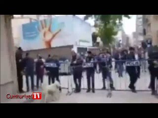 Sinop halkı polis barikatlarını işte böyle yıktı