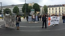 Manifestation des intermittents à la Préfecture.