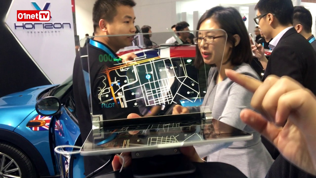 Pilot HUD, un affichage tête haute pour votre voiture