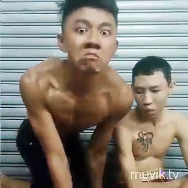 Cười chút nào =)))