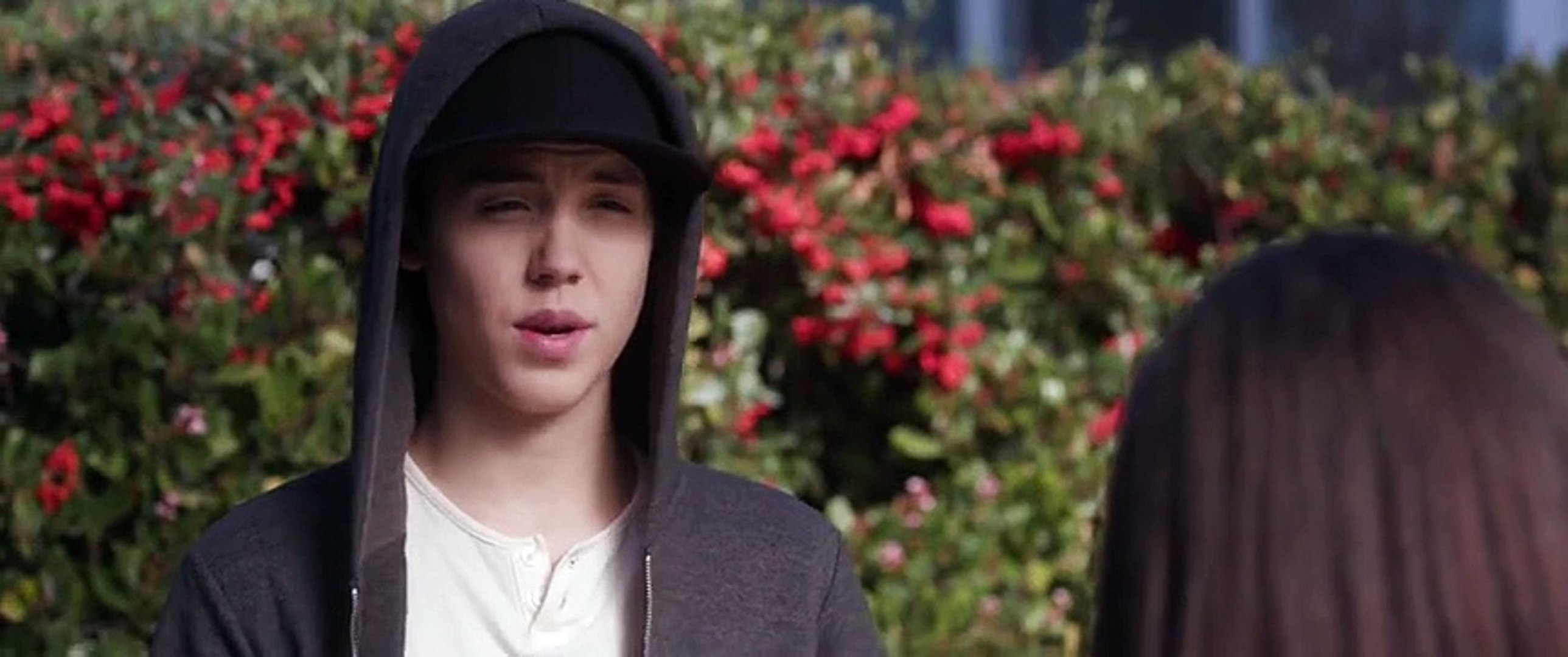 Под личиной фильм. Фильм be somebody. Под личиной фильм 2016 эмили. Под личиной скрывается. Под личиной скрывается.