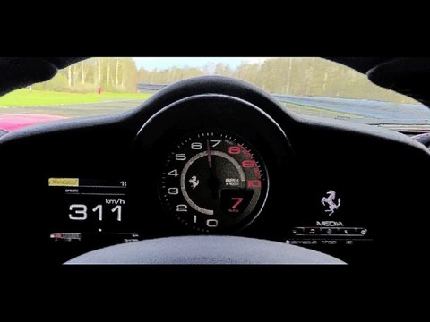0 - 300 km/h en Ferrari 488 GTB 2016