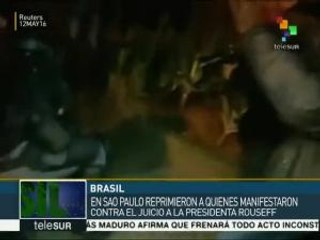 Policía de Brasil reprime a manifestantes contrarios a impeachment