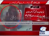 لاہور پولیس والوں کا غریب ویٹر پر تشدد
