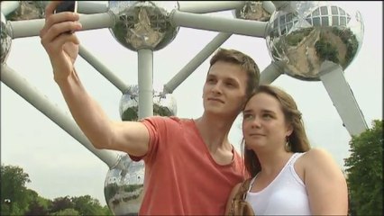 Va-t-on légaliser les selfies touristiques ?