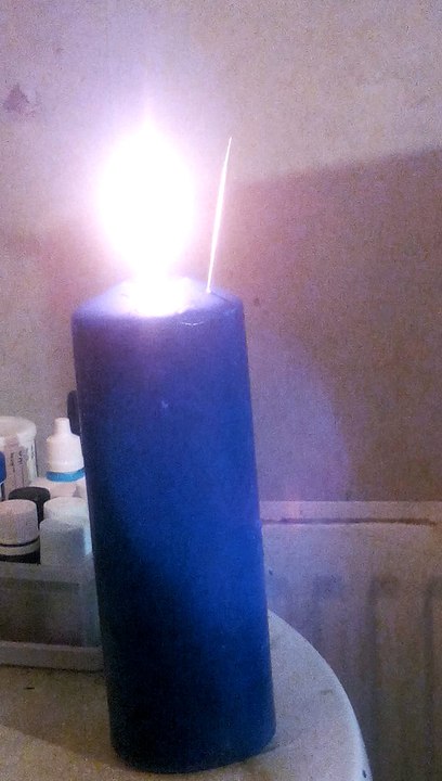 Les pouvoirs de la bougie bleue