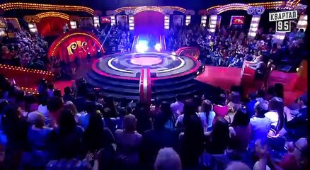 Сергей Шнуров довёл Siri до слёз - Рассмеши комика 2016