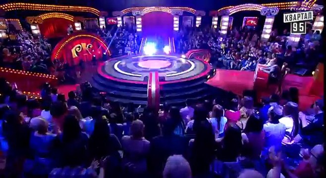 Сергей Шнуров довёл Siri до слёз - Рассмеши комика 2016