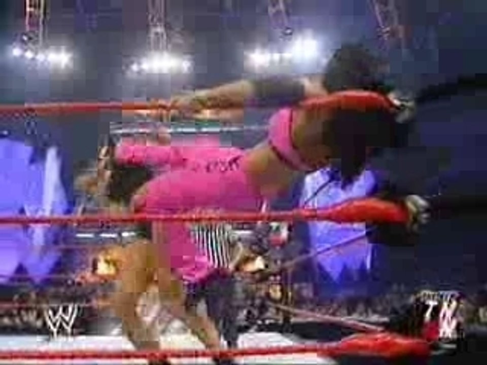 WWE Raw - Victoria vs Stacy