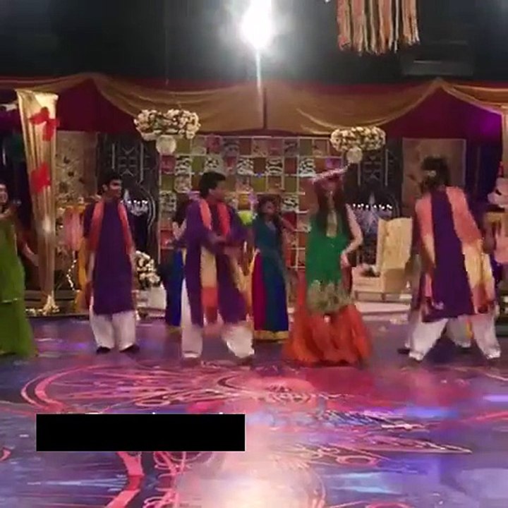 Faysal Qureshi And Zainab Jameel Dancing In Morning Show