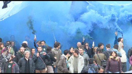 Universidades estatales protestan contra medidas económicas en Argentina