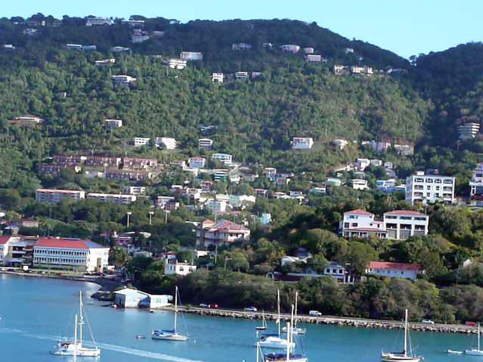ST. THOMAS 001 P1080221