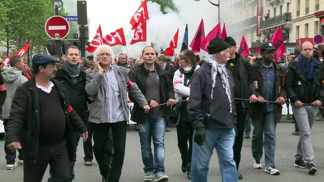 Labour law reform protests turn violent in Paris