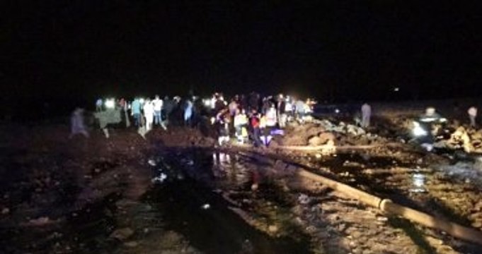 PKK Bomba Yüklü Kamyoneti Patlattı, 4 Kişi Öldü