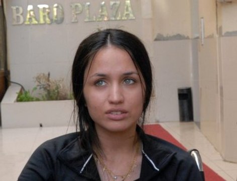 Kadın Cinayetlerini Durduracağız Platformu ndan Mutlu Kaya'ya Destek