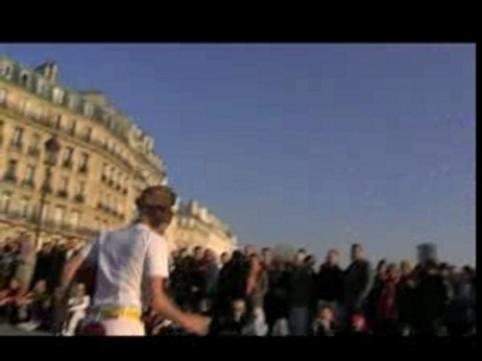 FELIX clip - web 00