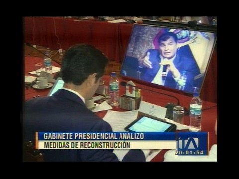 Ricardo Patiño confirmó la eliminación de las agregadurías militares en el exterior