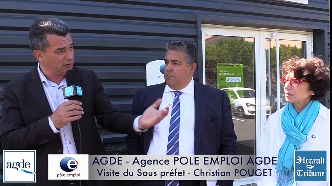 AGDE - 2016 - POLE EMPLOI - VISITE de Christian POUGET  ( Sous préfet de BEZIERS ) à l'agence d'Agde